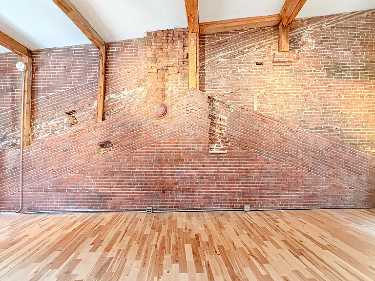 578 Congress St #3 — Photo 20
