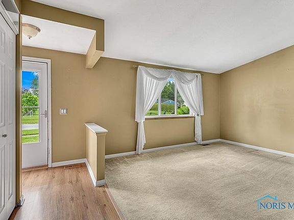 3rd image of 6008 E Pembridge Dr