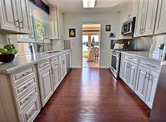 5th image of 3754 Fort Donelson Dr