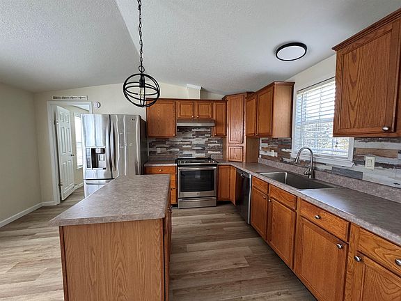4th image of 128 Apache Drive