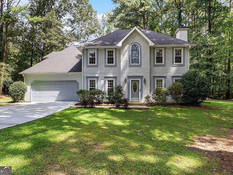 1st image of 165 Woodsong Dr