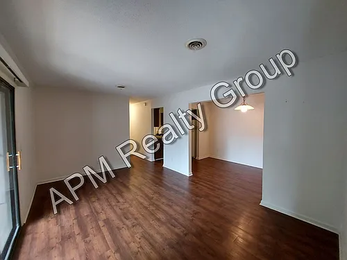 721 Deerwood St #E Photo 1