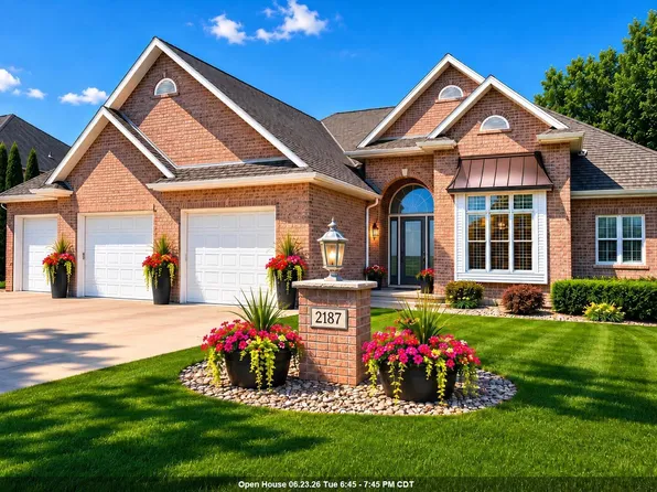 2187 Palmer Dr, Green Bay, WI 54311