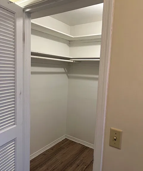 1700 Mountain View Rd — Photo 14