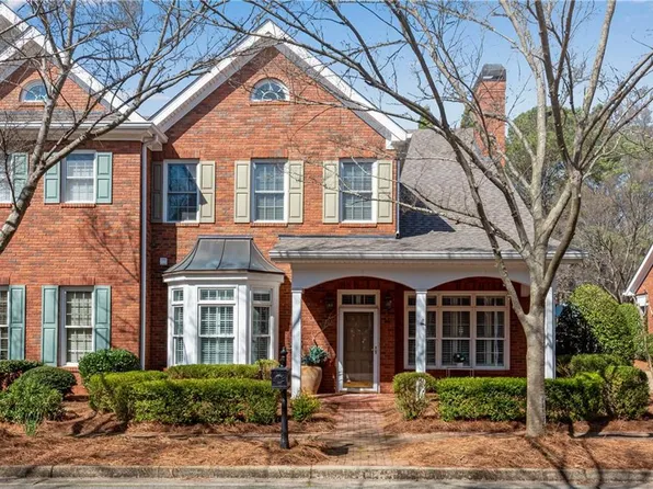 8310 Parker Pl, Roswell, GA 30076