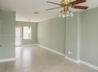 Sunset Palm Villas Condo, Miami, FL 33150