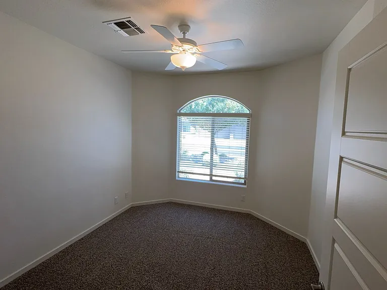 2350 S Olivewood #112 — Photo 21