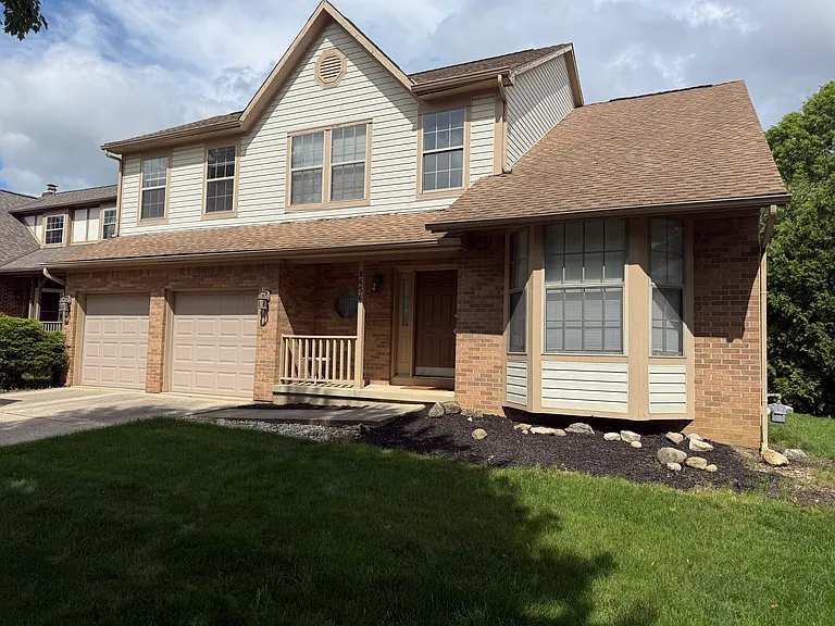 8656 Copperview Dr — Photo 1
