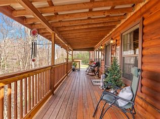 121 Honeybear Ln, Clyde, NC 28721