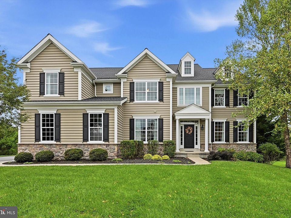 1st image of 239 Windham Dr