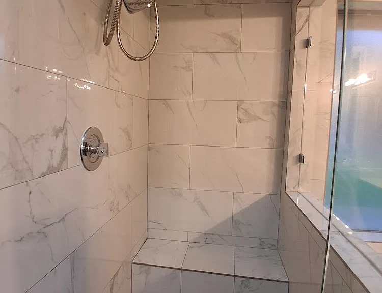 2502 Livingston Ln — Photo 7