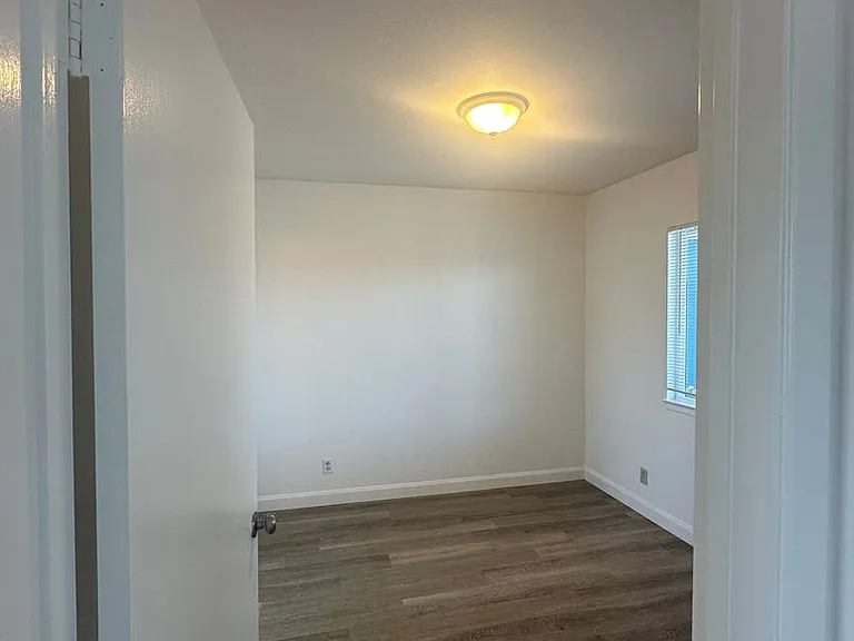 140 San Marco Av. — Photo 5
