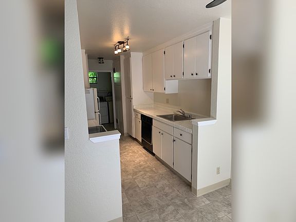 4th image of 8105 Kern Ave APT 42