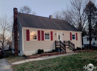 11 Alaska Rd, Oakdale, CT 06370