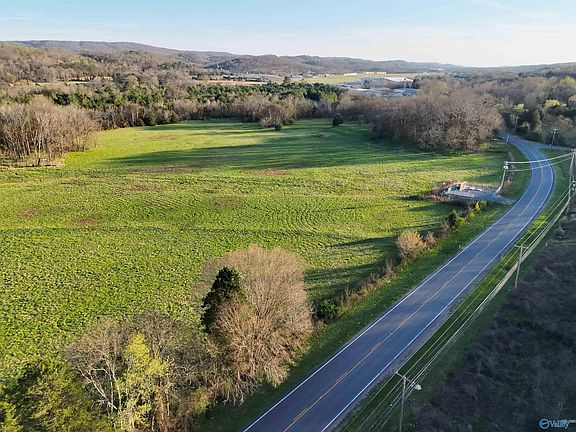 3rd image of NW Green Hills Rd