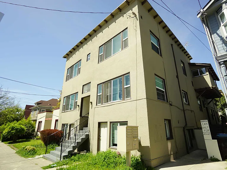 2021 Channing Way — Photo 2