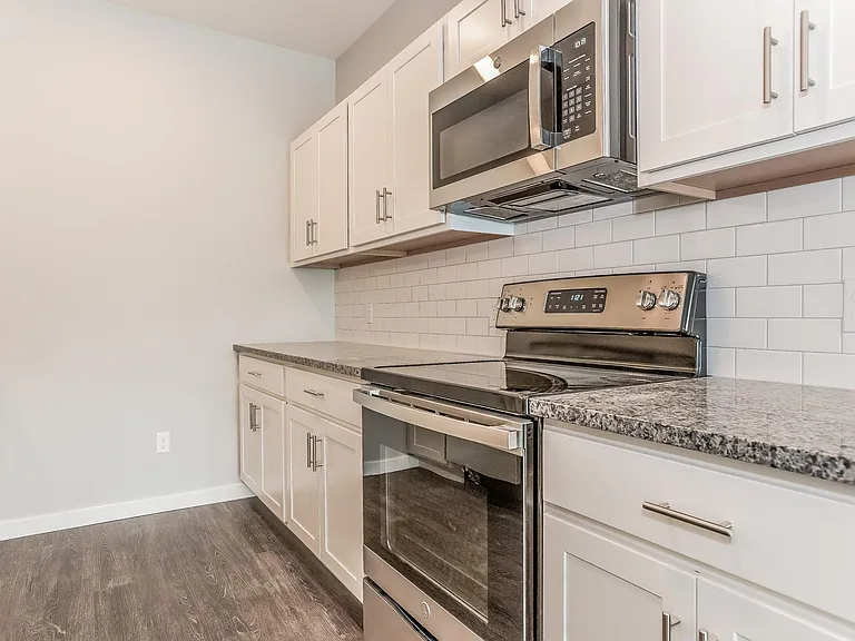 Westledge Apartments — Photo 30