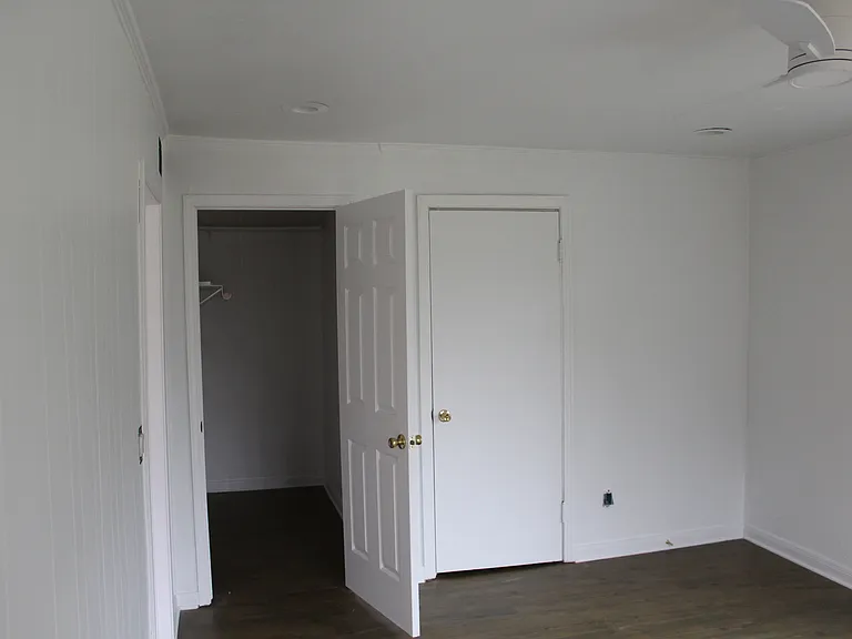 1317 S 2nd St — Photo 11