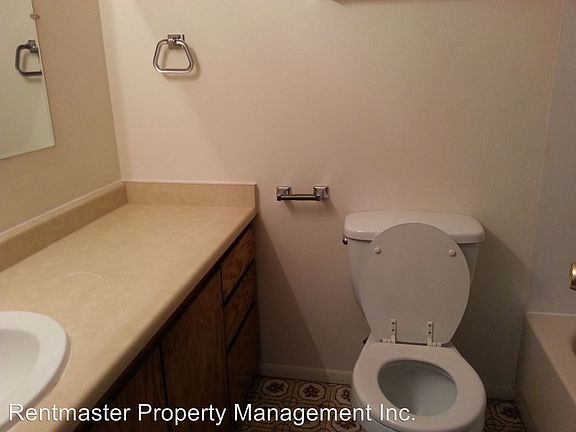 4th image of 2213 Meppen Dr