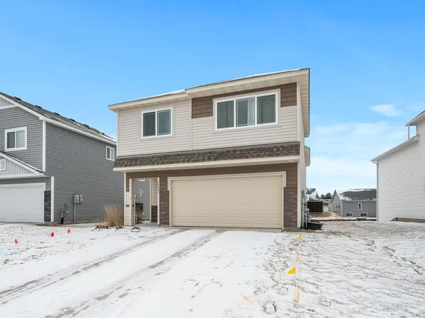 39832 Fawn Ave, North Branch, MN 55056