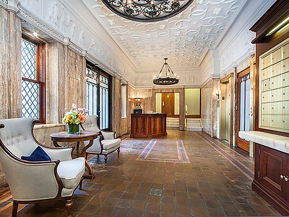 4th image of 36 Gramercy Park E APT 3S