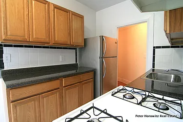 Rented by Horowitz Real Estate