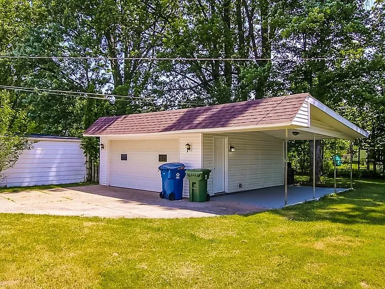 6987 Greenleaf Ave — Photo 21
