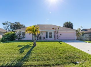 1098 Dunham St SE, Palm Bay, FL 32909