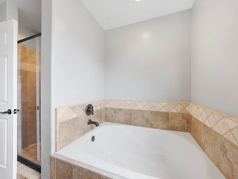 204 Brunos Ct — Photo 24