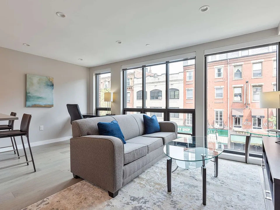 244 Hanover St #3-ID1241276P