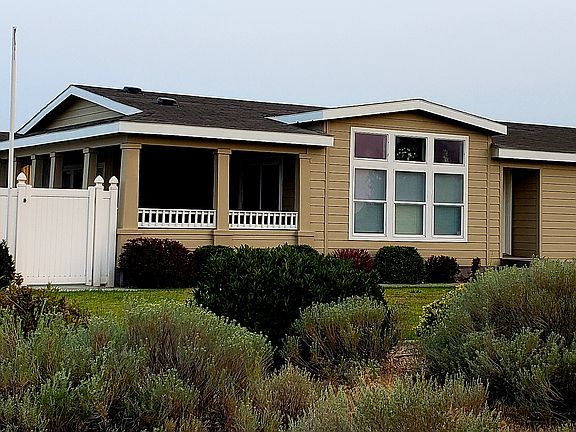 Golf Course Side