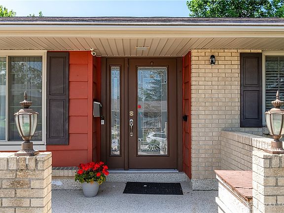 3rd image of 1842 Kathy Ln
