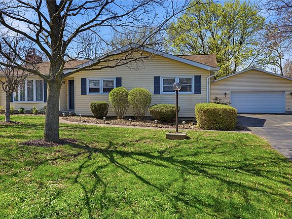 2nd image of 4642 Littleville Rd
