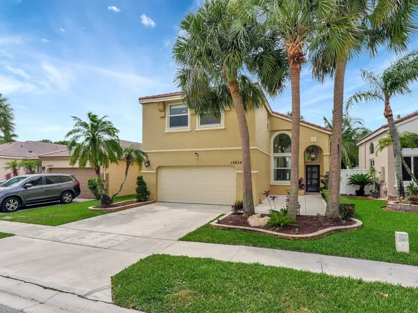 15654 NW 14th Court, Pembroke Pines, FL 33028