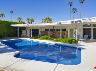 920 E San Lorenzo Rd, Palm Springs, CA 92264