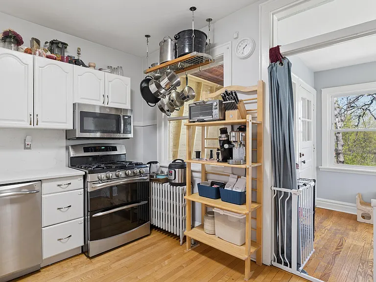 6037 N Menard Ave #2 — Photo 8