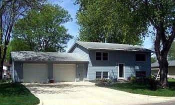 2nd image of 341 Woodland Dr