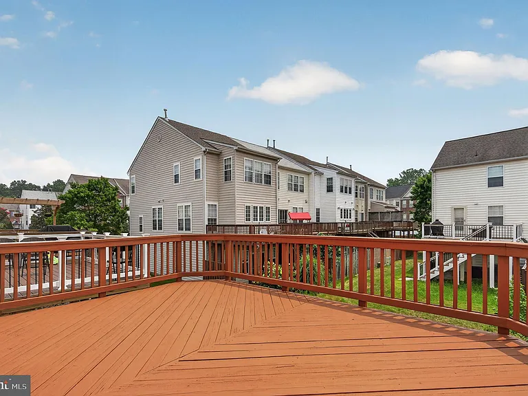 6805 Oregano Ln — Photo 30