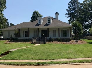 82 Moss Woods Dr, Madison, MS