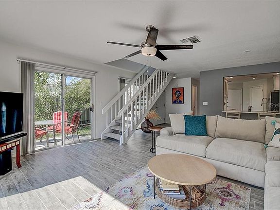 3rd image of 14069 Trouville Dr