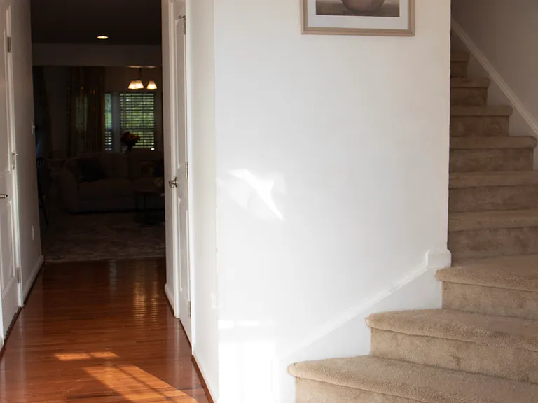 126 Kati Ct — Photo 2