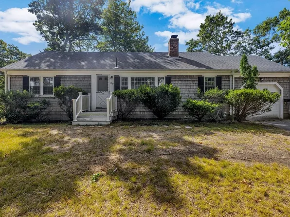 199 Hamden Cir, Barnstable, MA 02630