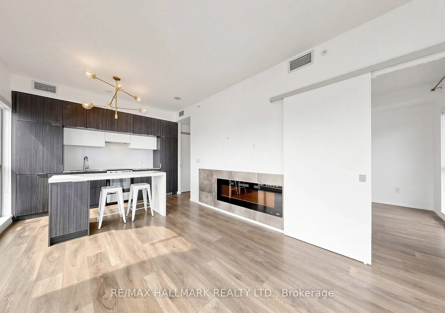 1 bed, $2,500 — Photo 3