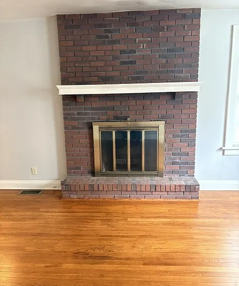 513 W Saint Louis St — Photo 5