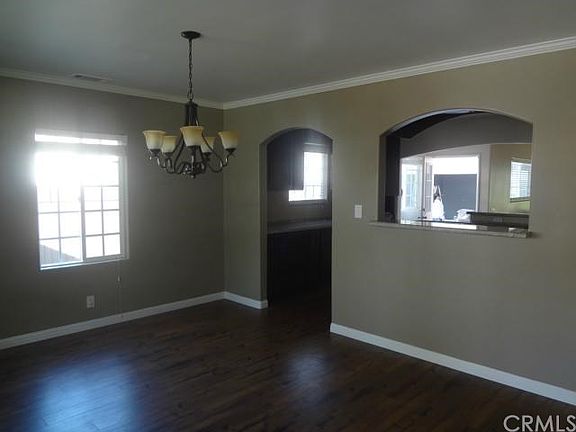 5th image of 3742 Marber Ave