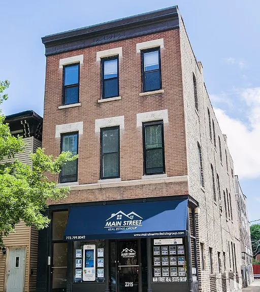 2317 N Southport Ave #CH3 — Photo 1