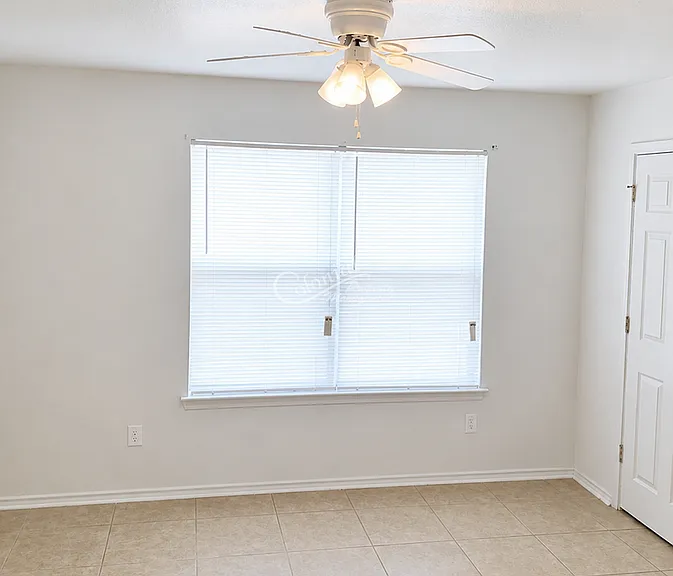 2803 Kerrville Ct #D — Photo 9
