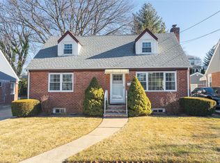 57 Chaffee Avenue, Albertson, NY 11507