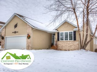 208 N 17th St, Indianola, IA 50125