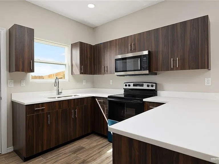 4216 Walnut Ave #1 — Photo 19